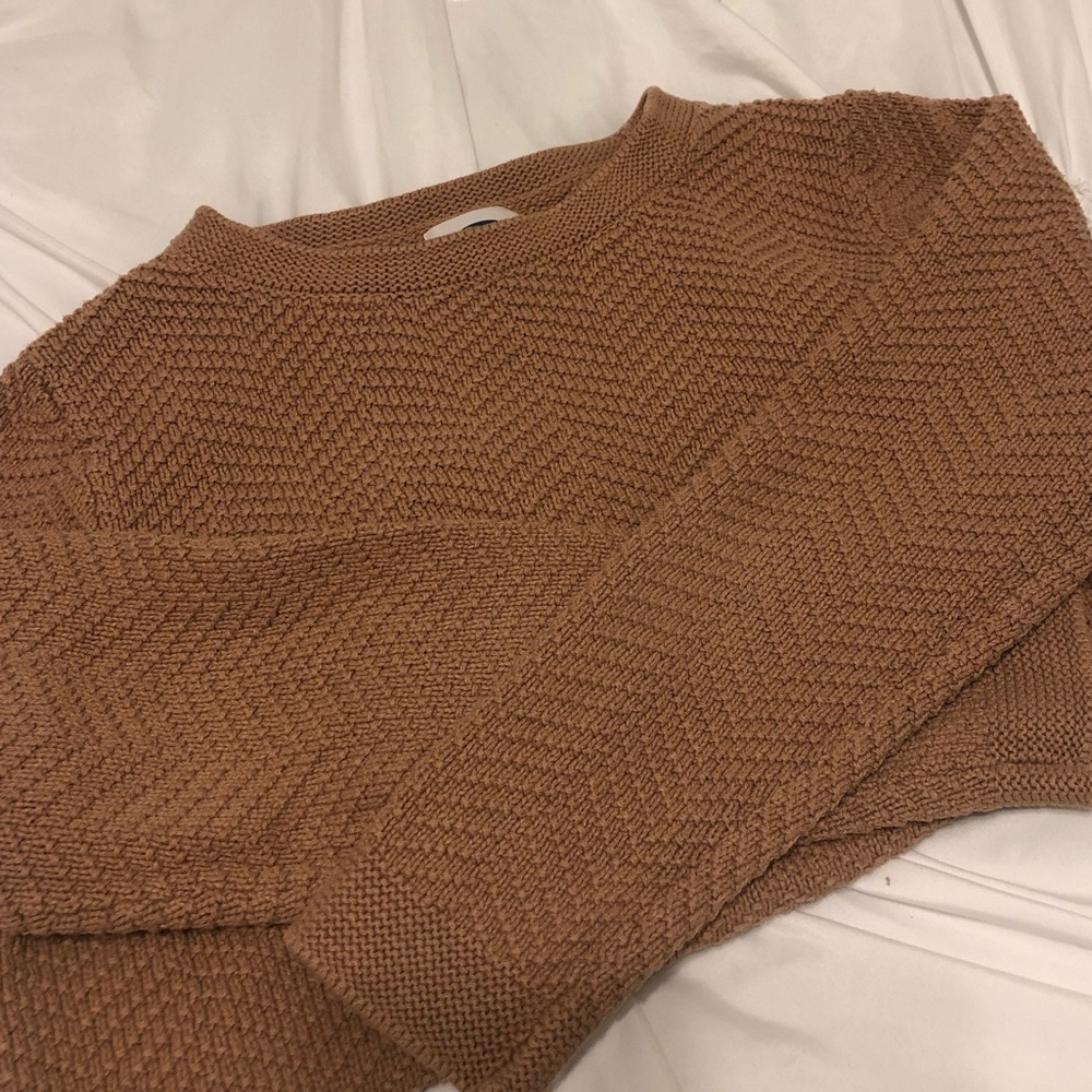 THE PERFECT SWEATER
